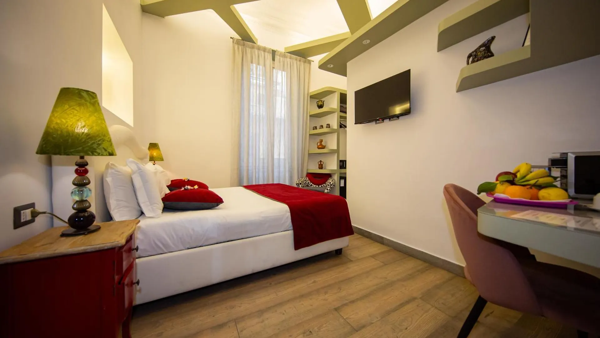 Corso Suite 107 Rooms Wellness & Spa Roma Konukevi